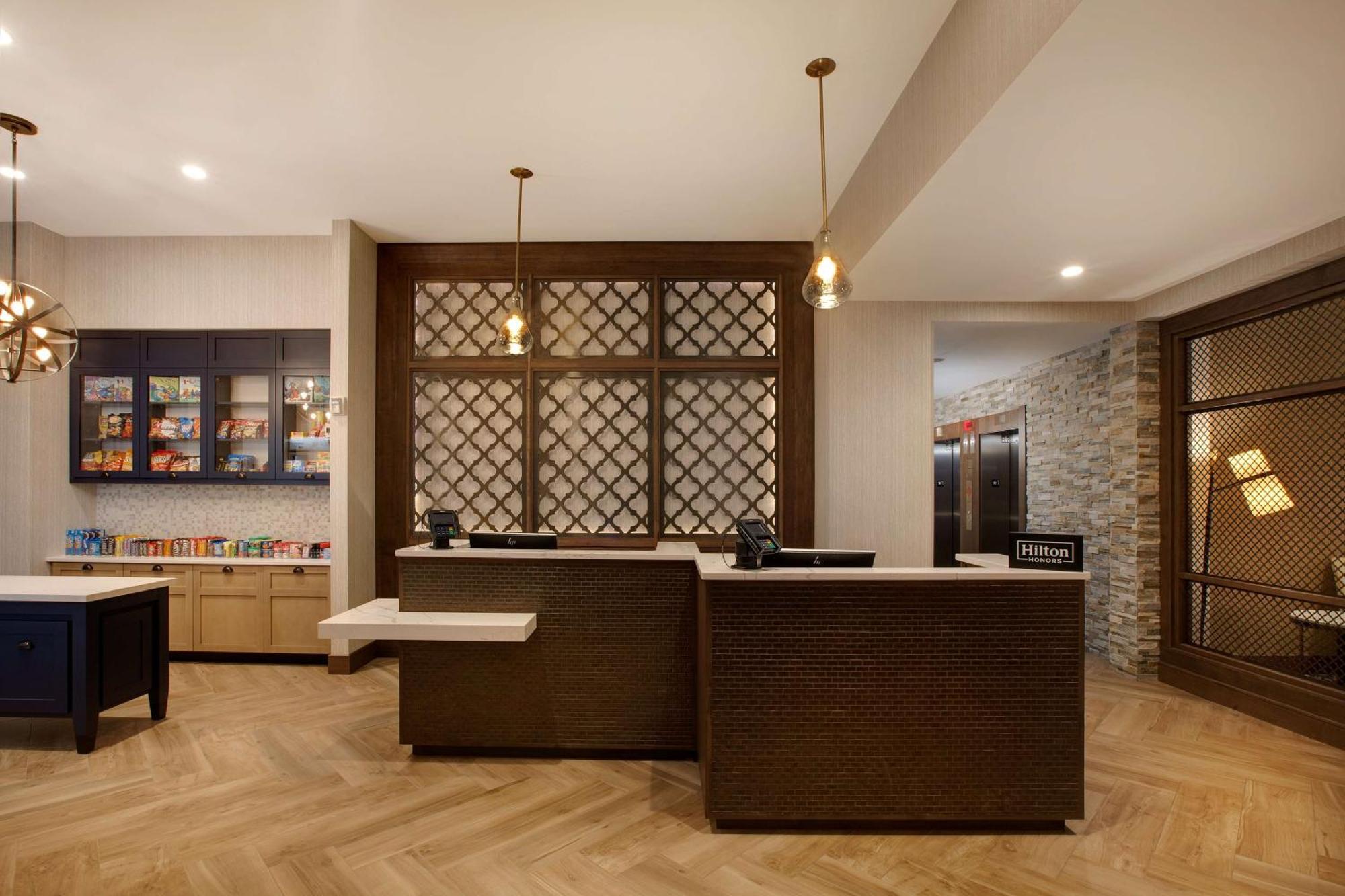 Hotel Homewood By Hilton Downtown 3*