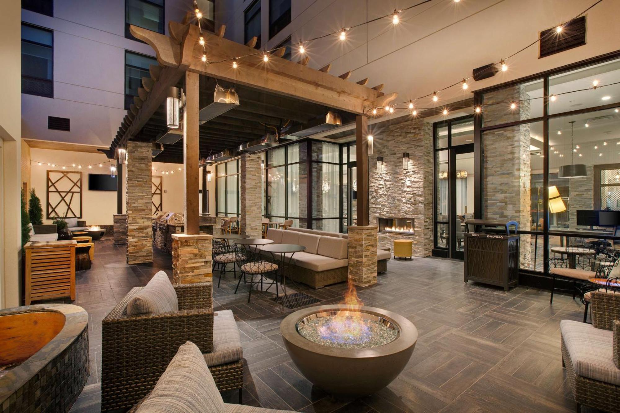 Homewood By Hilton Downtown Louisville